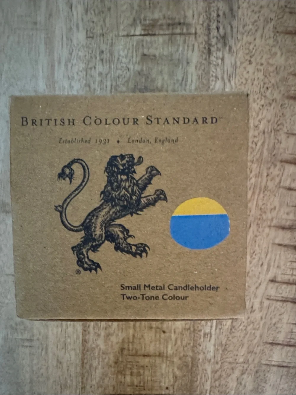 British Colour standard Two-Tone gray & Yellow candle holder saffron pompadour